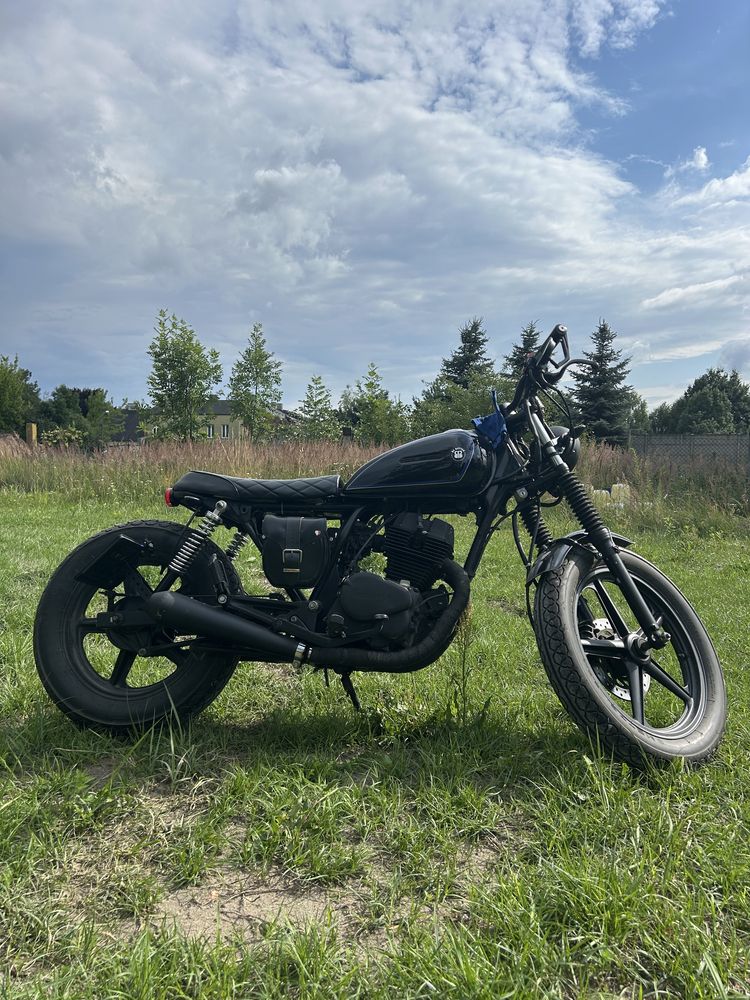 Honda CB250 Two-Fifty Cafe racer CUSTOM