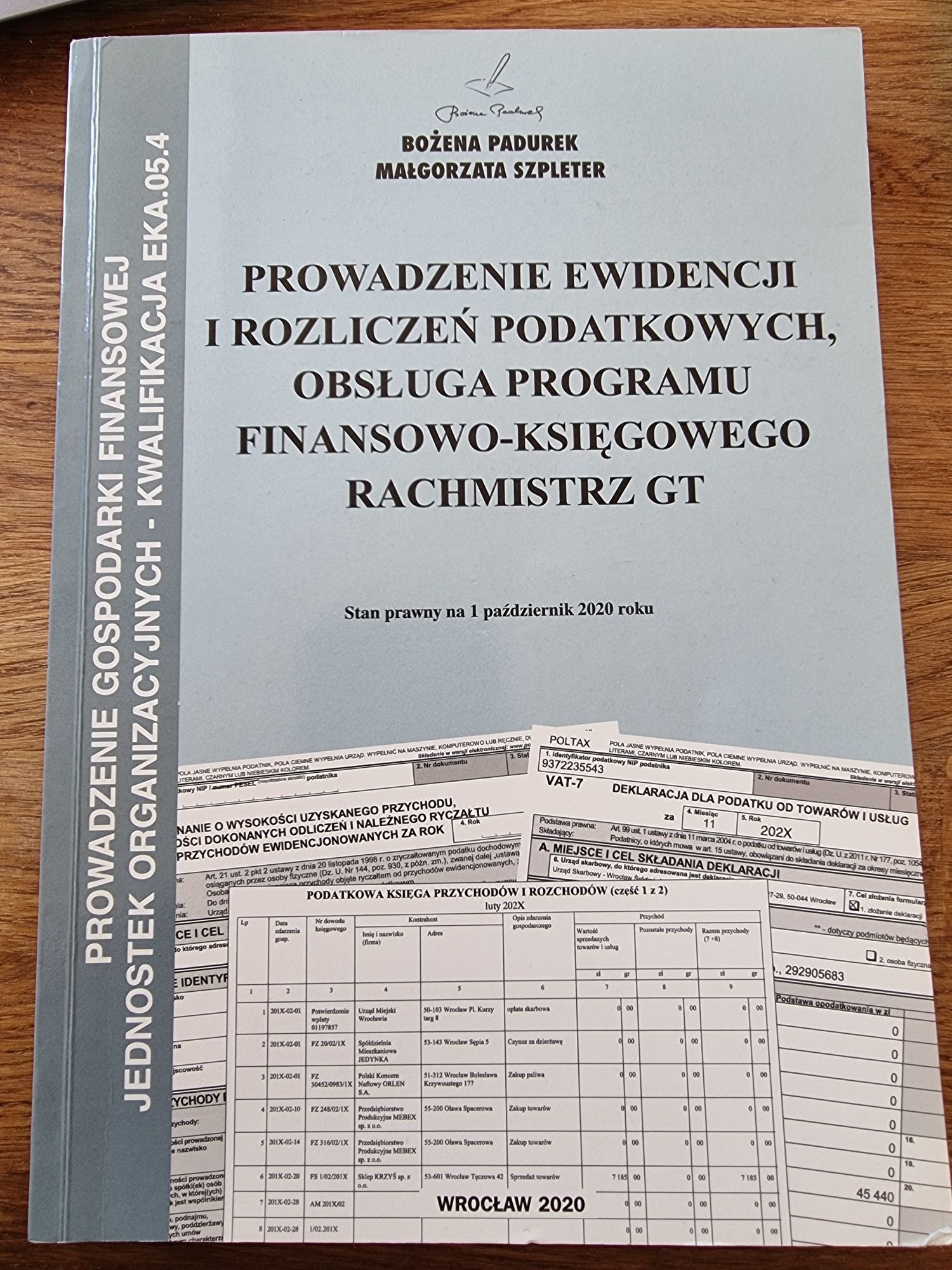 Prowadzenie ewidencji i rozliczeń podatkowych,