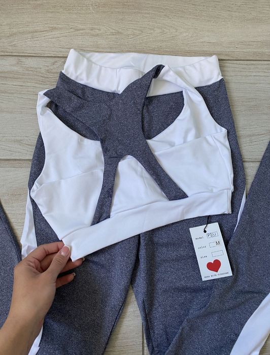 Костюм фитнес. Лосины топ