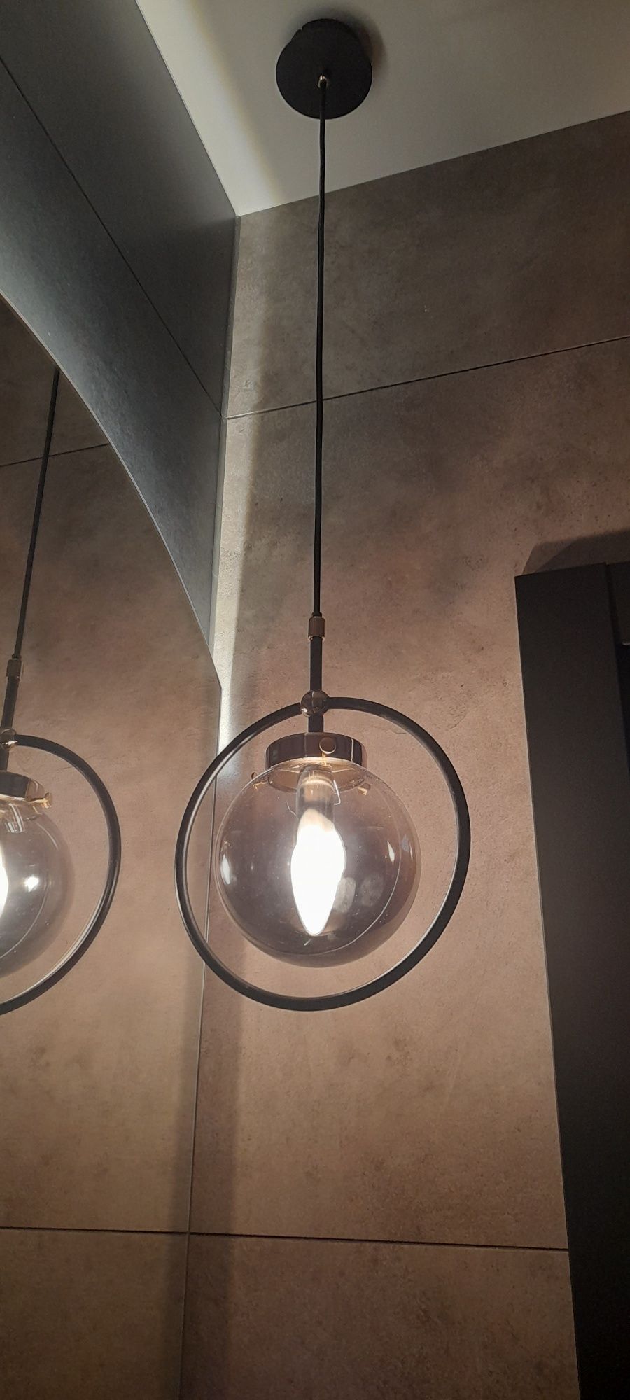 Lampa wisząca pojedyńcza
