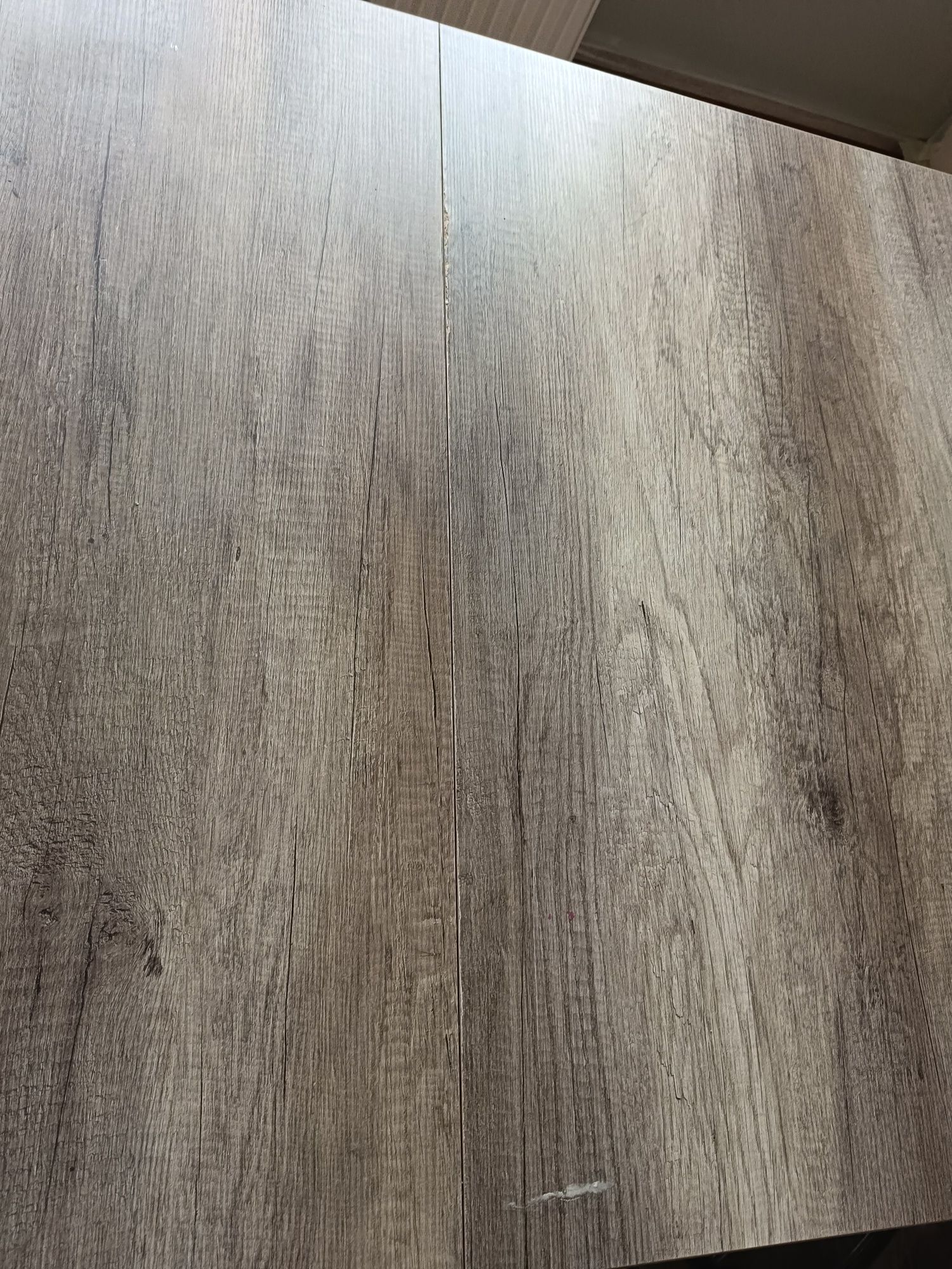 Stół (160×90) i 4 krzesła Ikea (szer. 47)