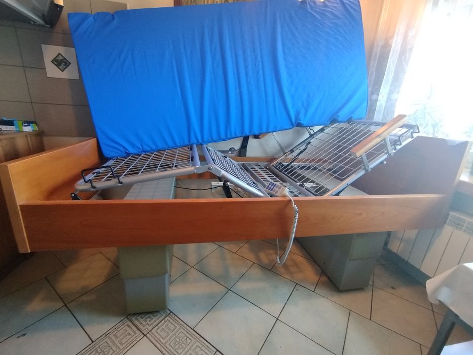 Łóżko rehabilitacyjne domowe WiBo Vitalia 6F