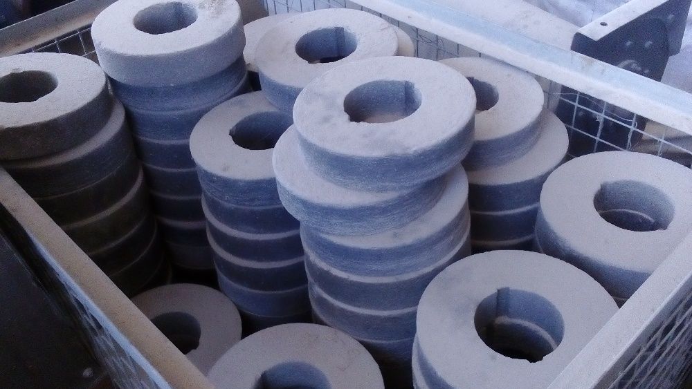 Ściernice, Kamienie do obłuskiwacza pionowego, ekonos