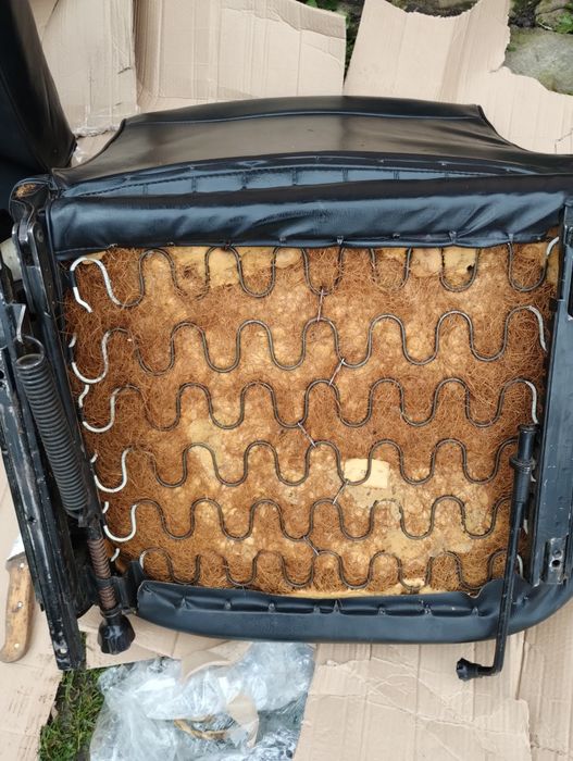 Продам оригінальні передні сидіння Ваз 2101