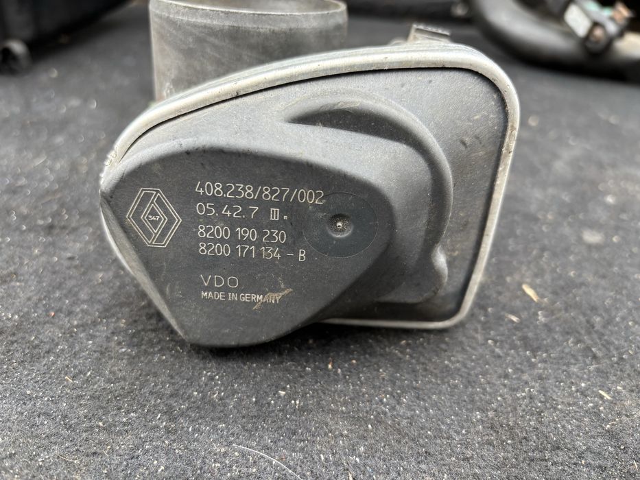 Дросельна заслонка Megane 2 3 Scenic 2 1.6 бензин 2.0 бензин