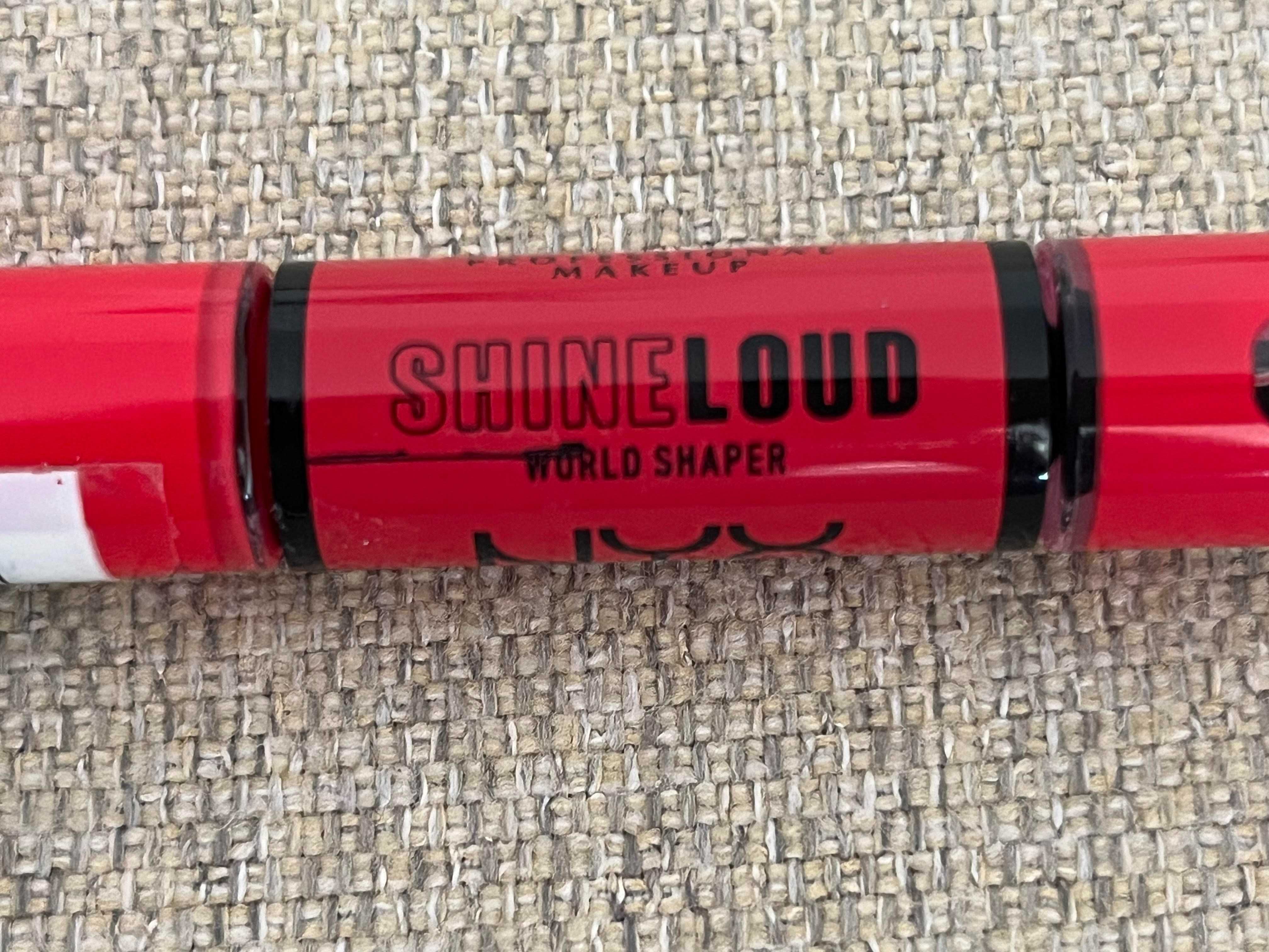 Batom líquido Nyx "World Shaper" NOVO
