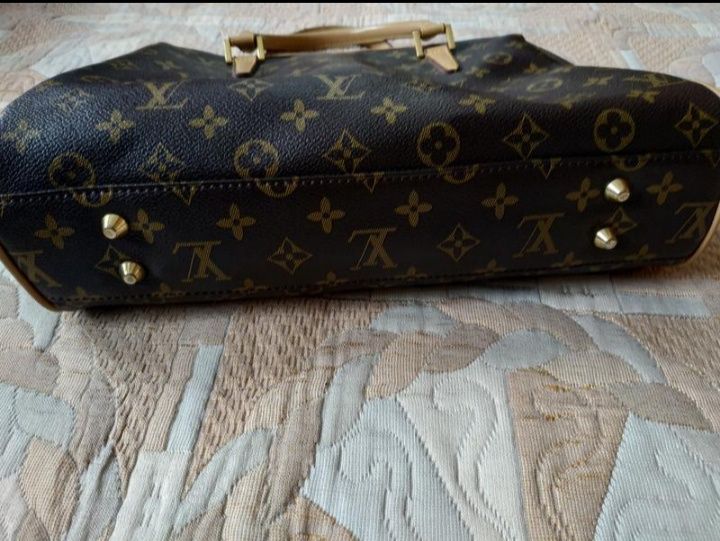 Сумка Louis Vuitton