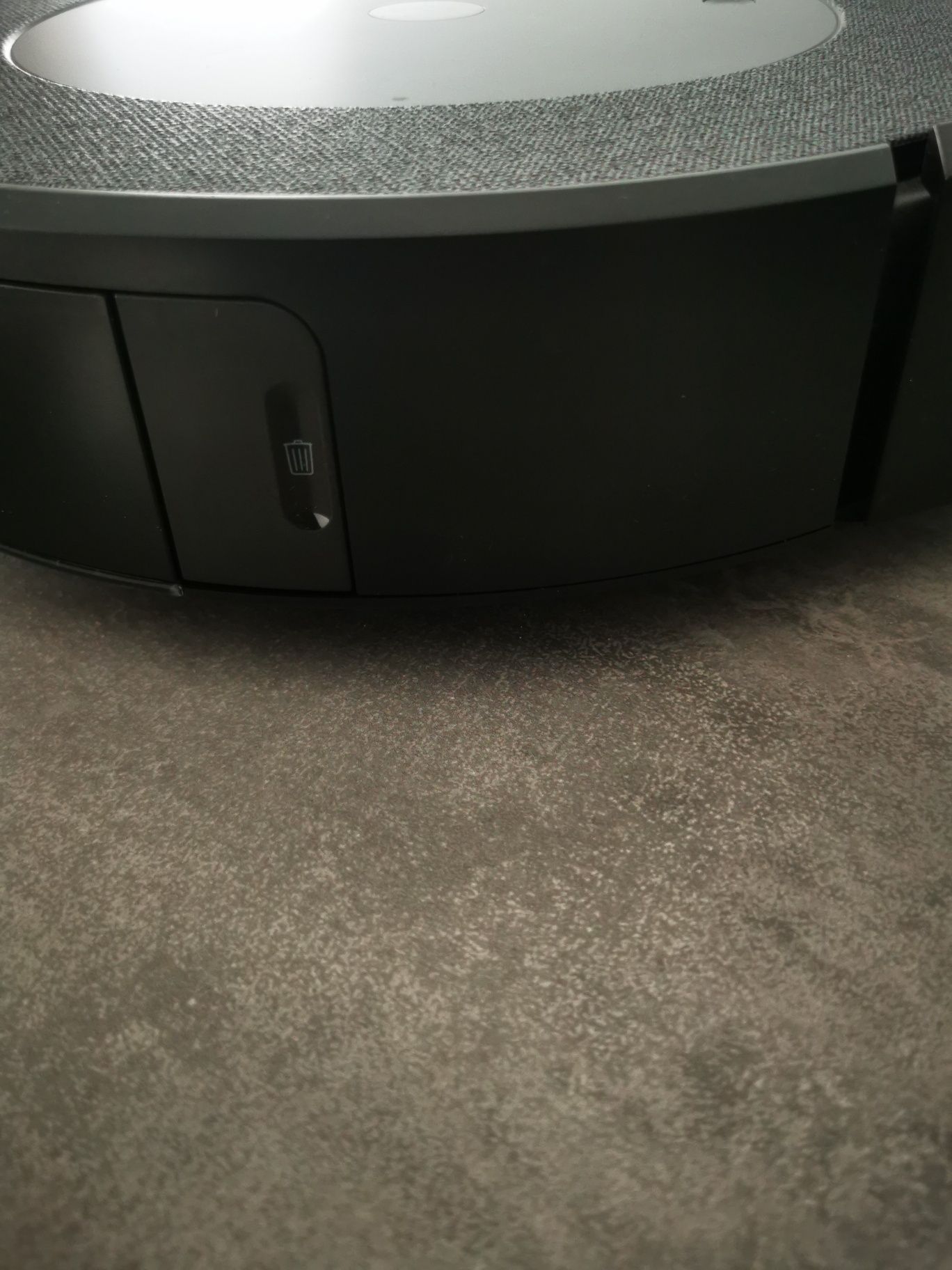Robot odkurzajacy iRobot i3 roomba