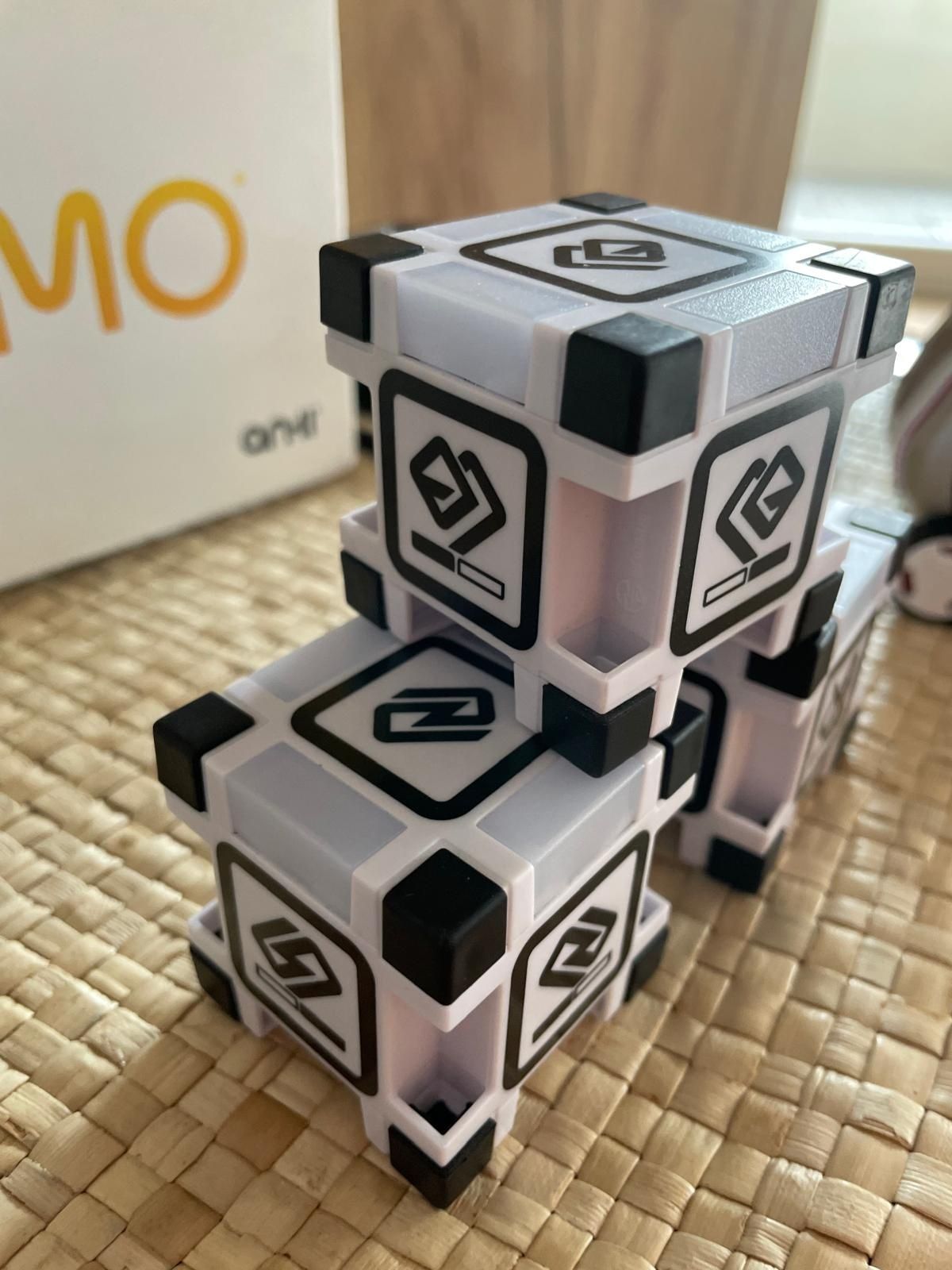 Anki Cozmo robot interaktywny
