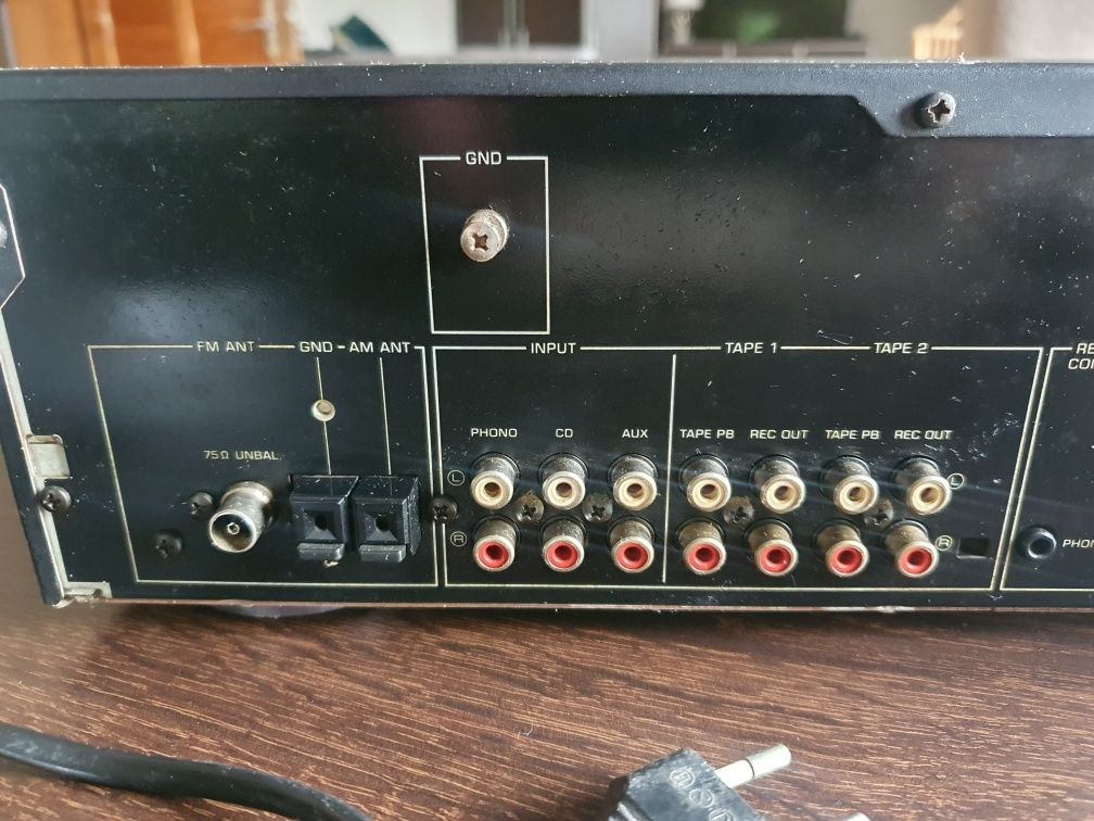 Amplituner Yamaha RX-460