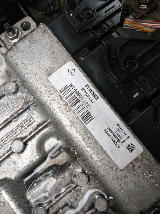 Centralina motor / ECU RENAULT Grand Scénic III (JZ0/1_)