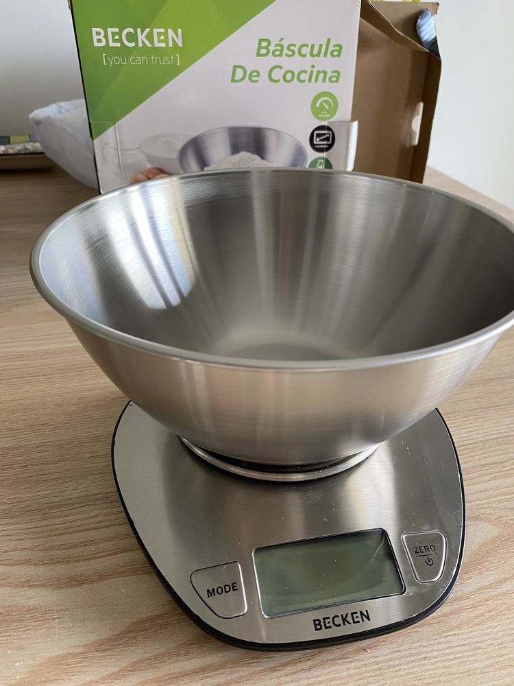 Vendo balança digital de cozinha