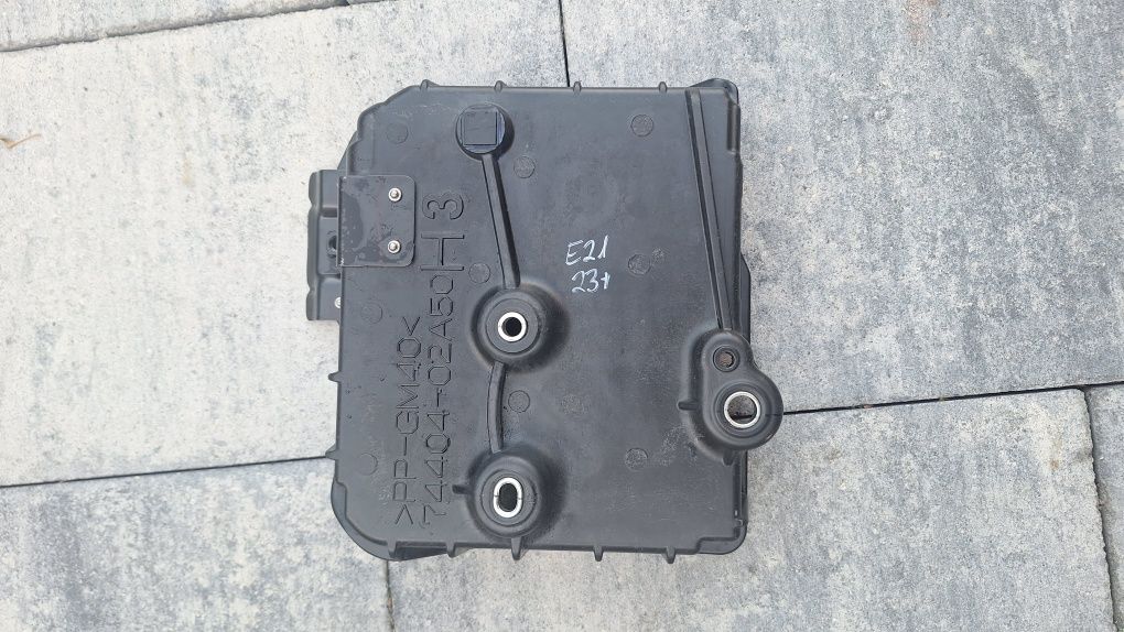 Toyota Corolla E21 Lift 23-25 1.8 h podstawa akumulatora