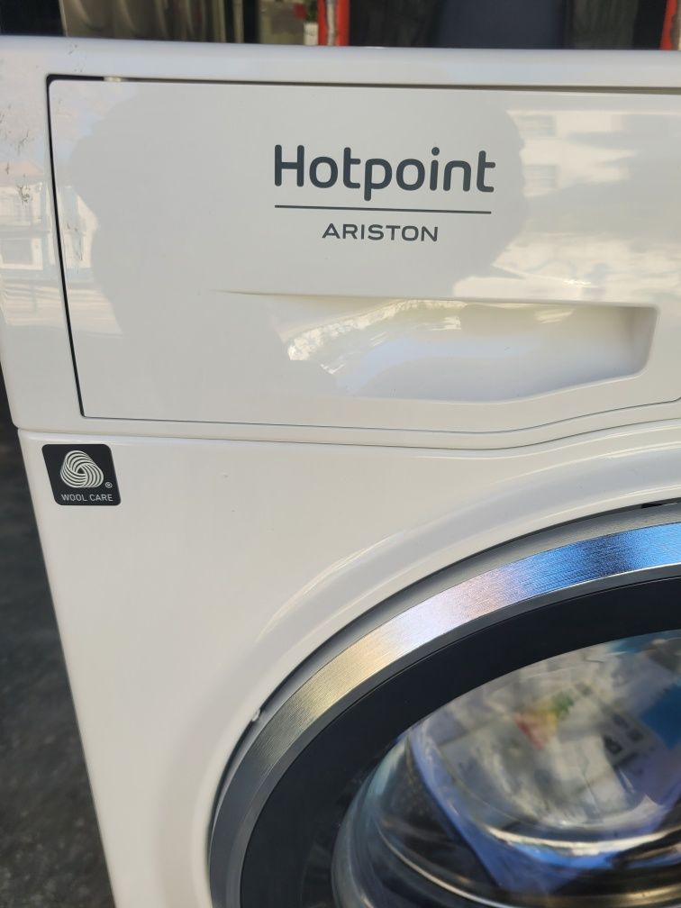 Máquina de lavar roupa Ariston hotpoint 9kg  A