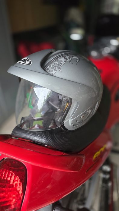 Kask motocyklowy HJC Męski rozm L malo używany