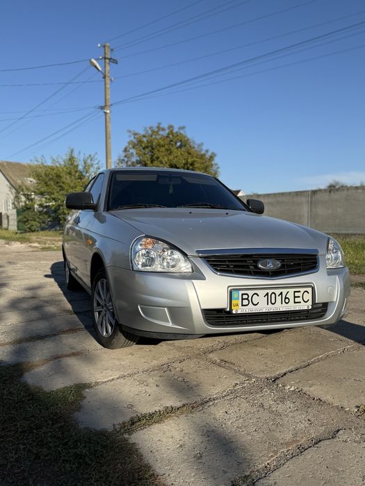 Лада Пріора 2172