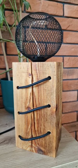 Lampa drewniana Hand Made