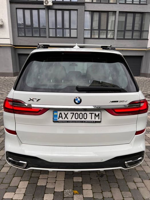Продам BMW X7 2019 року, 30d в M-пакеті.

Пробіг: 99 000 км. Один влас