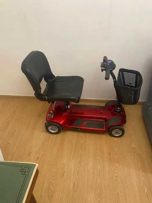 Skuter inwalidzki dla starszej osoby LIBRELX