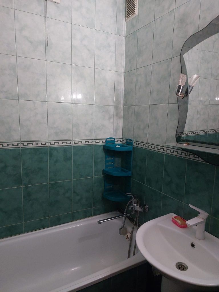 Продам 3х кімнатну квартиру в М.Миргород  по вул.гоголя.160,