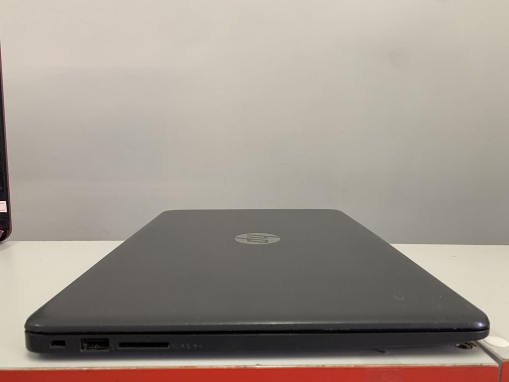 Ноутбук HP 240 G7 і5-103561