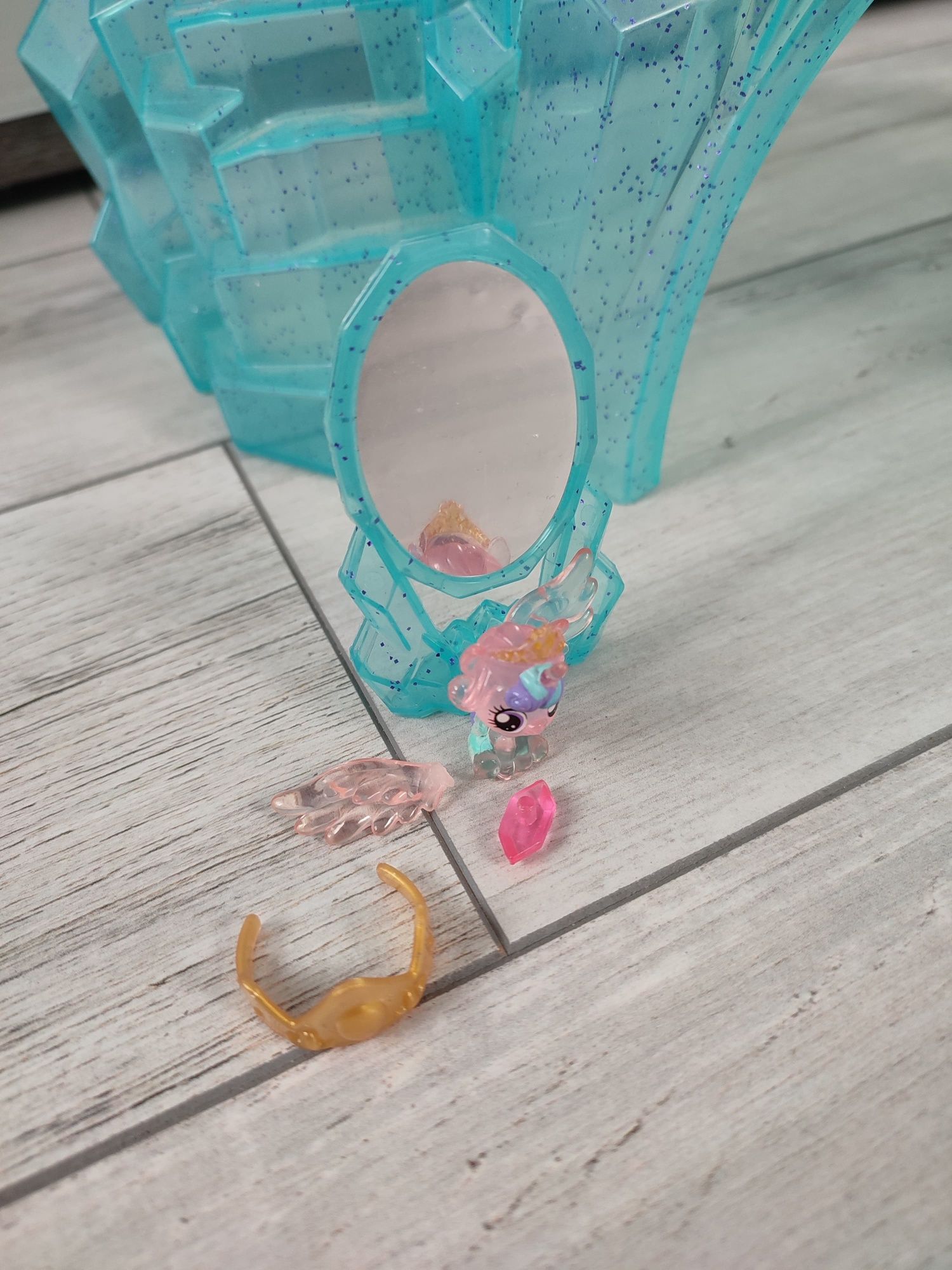 HASBRO MY PONY Krysztalowe królestwo B5255 zamek