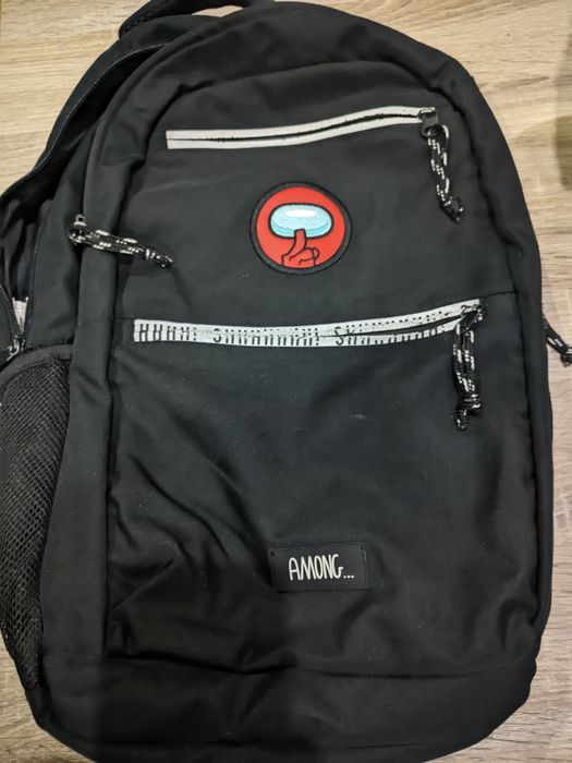 Mochila Among US