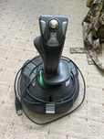 Джойстик thrustmaster t16000m