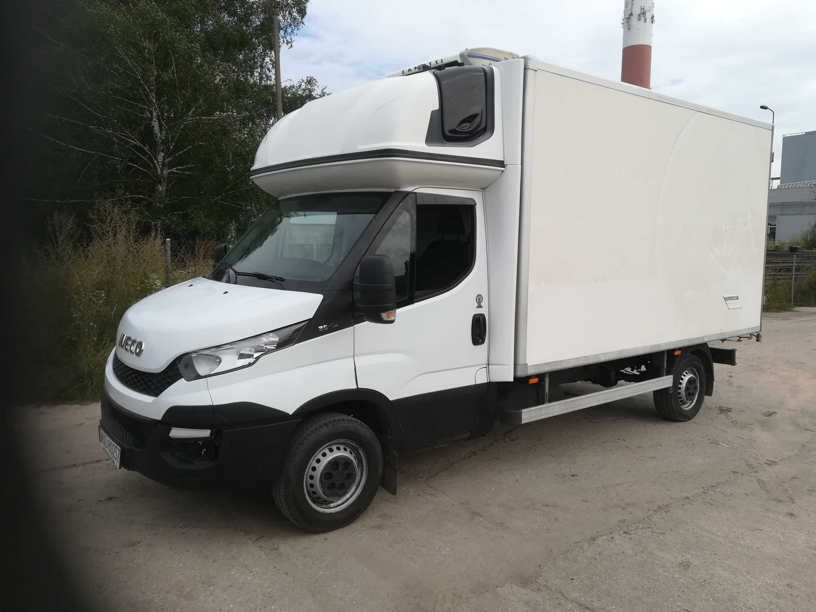 Sauna mobilna opalana drewnem na IVECO Daily 35C15