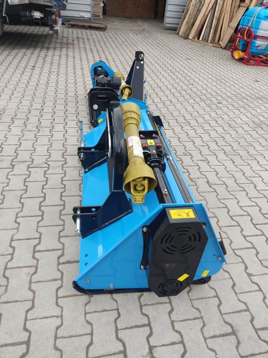 Nowa kosiarka traktorek japoński bijakowa do trawy