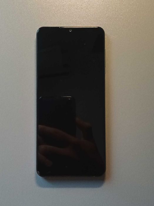 Samsung Galaxy A32 5G – 4/64 GB – Biały – Stan dobry
