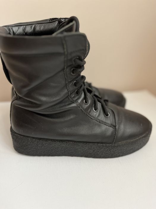 Жіночі шкіряні черевики 39 розмір