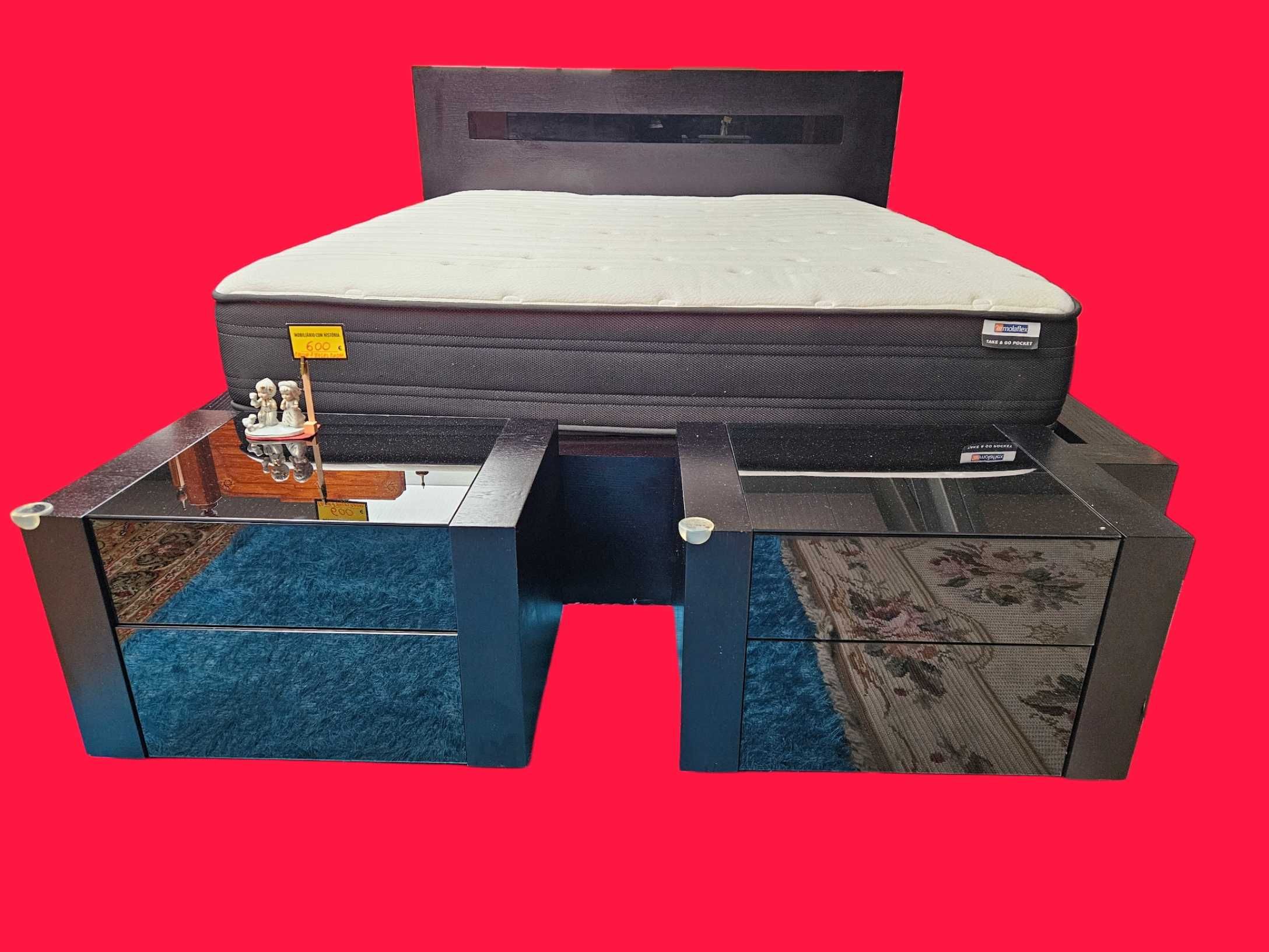 Excelente conjunto de cama com arrumação, duas mesas de cabece
