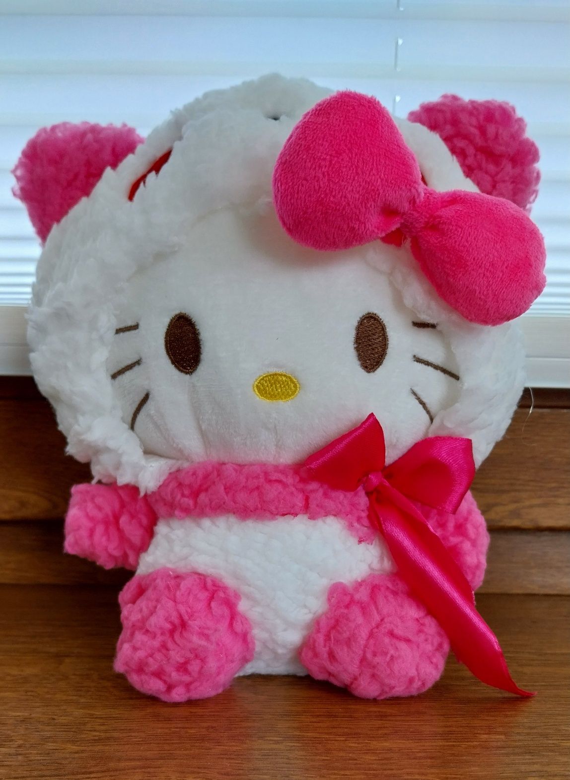 Pluszak Hello Kitty Musisz go Mieć Nowy