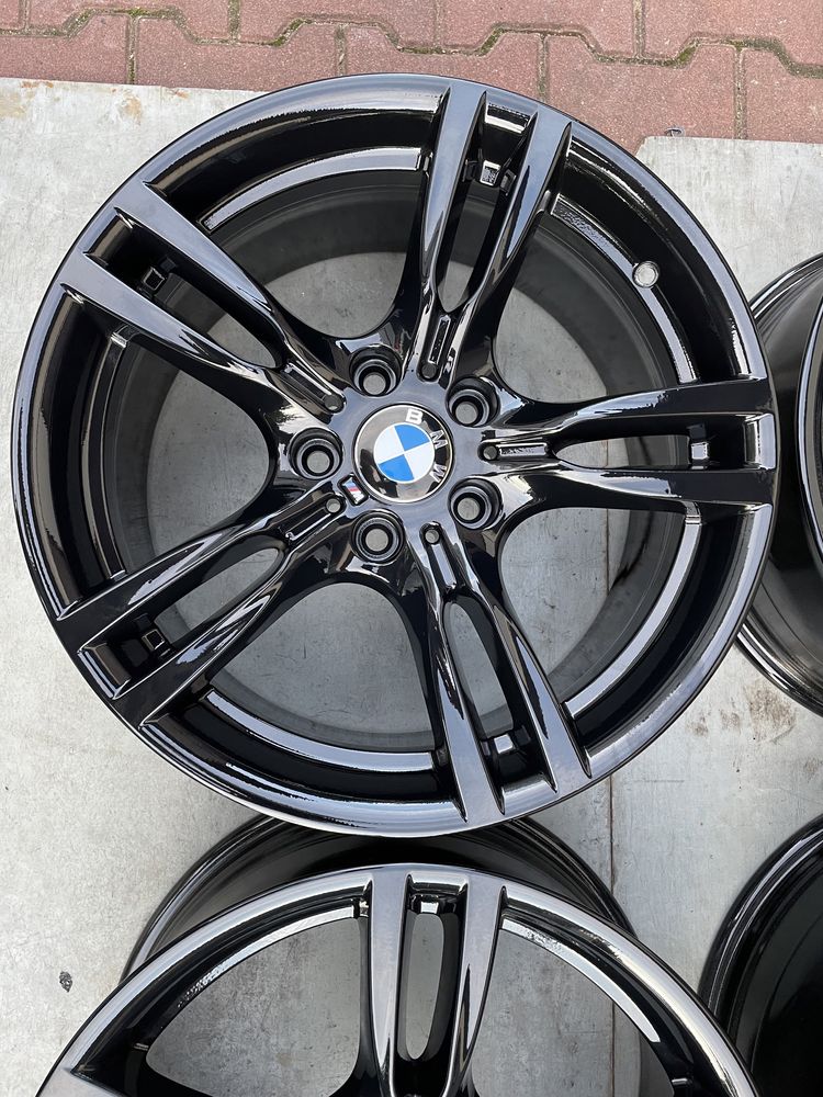 Oryginalne felgi BMW 3 F30 F31 4 F32 F33 18" WZ-400 M Pakiet koła E90