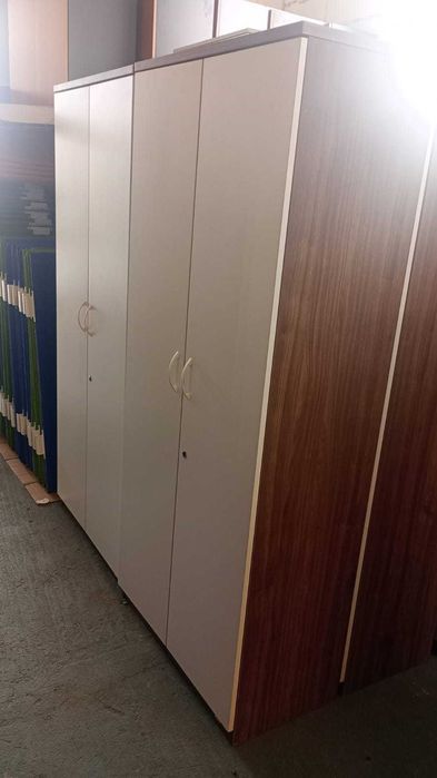 Szafa biała aktowa 80x190 cm szafa biurowa szafy białe aktowe biurowe