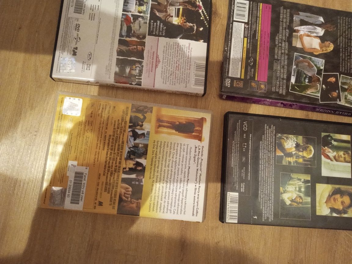 Filmy DVD 4 sztuki stan bardzo dobry