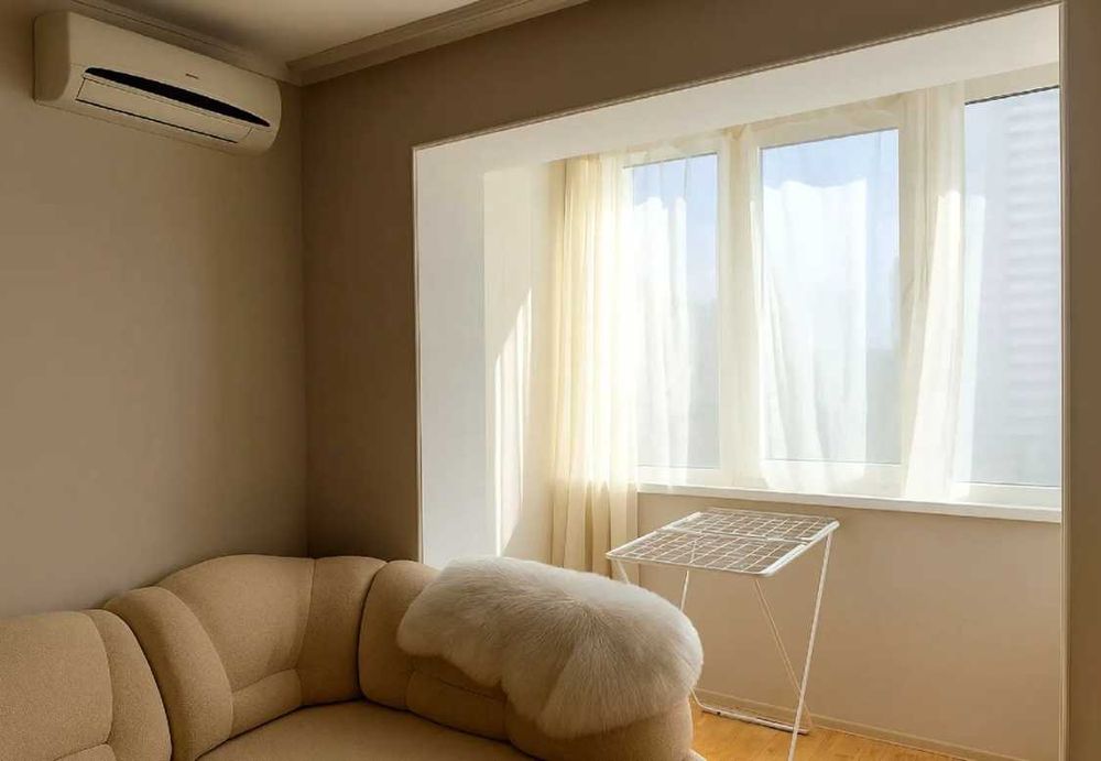 Продаж 3 кімн. по вул. Йорданська 11 а, метро Оболонь.