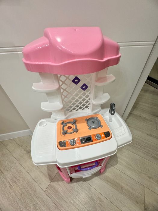 Продам дитячу кухню