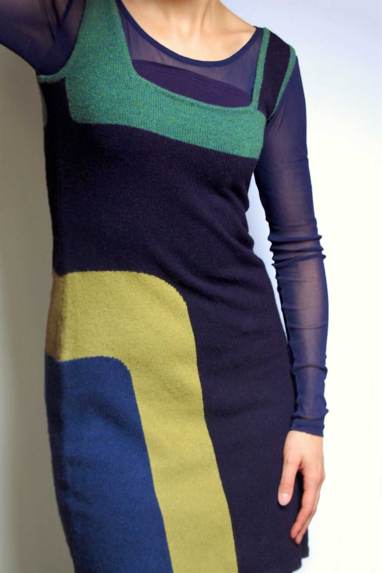 Solar sukienka/tunika 34 (XS), wełna, design, geometryczny