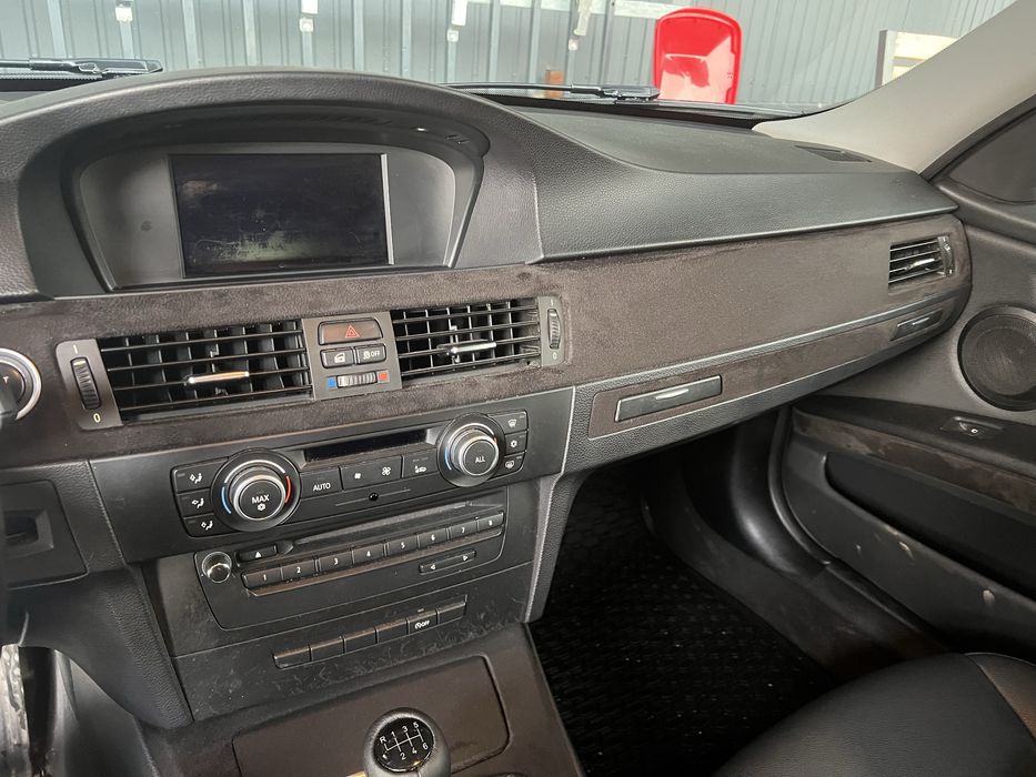 Bmw e91 2.0d 2011р.