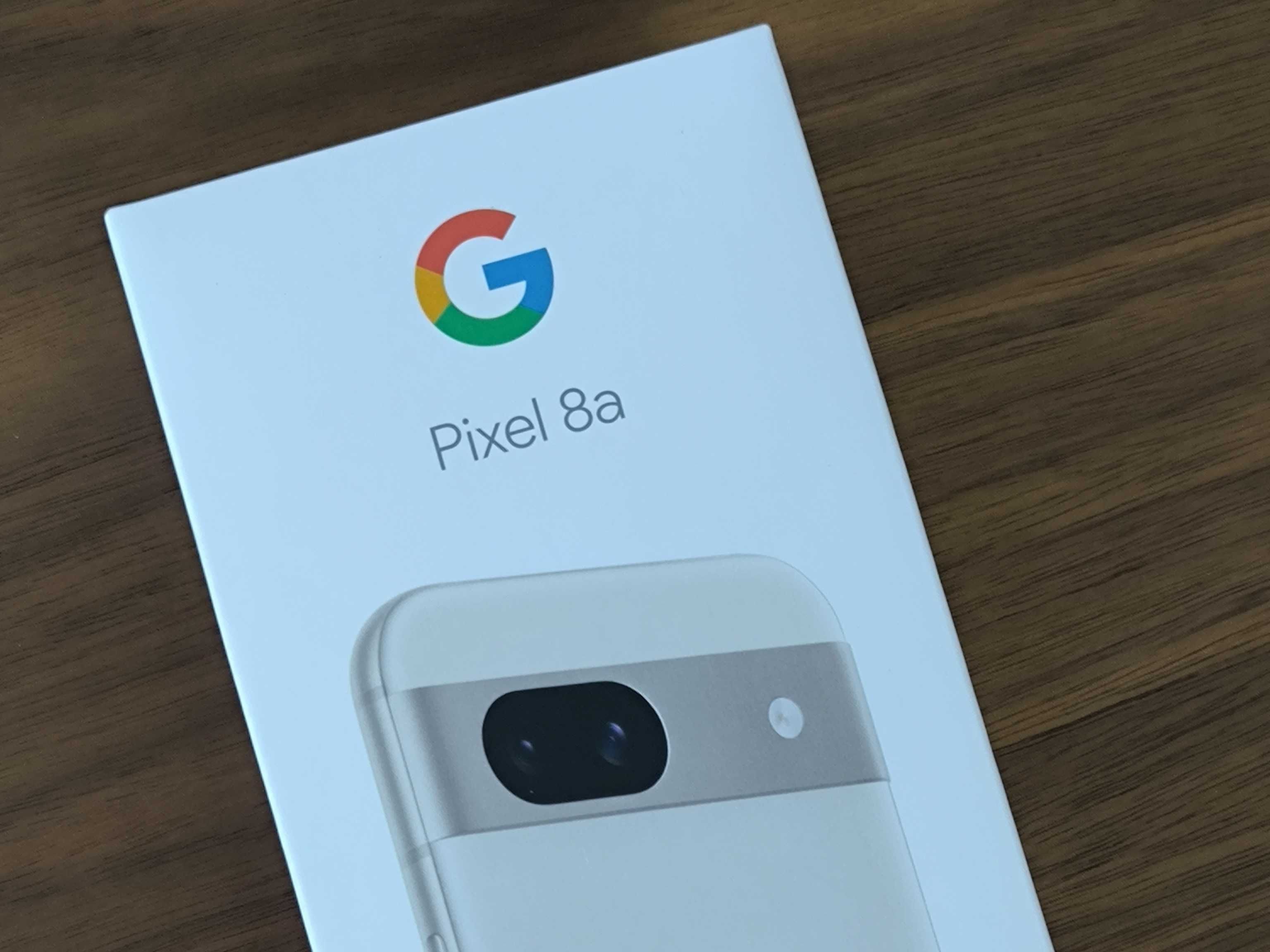 Google Pixel 8a (128Gb - Porcelain) - Novo, ainda Selado