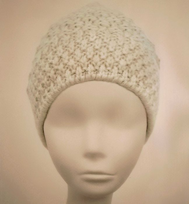 Czapka z wełną, écru