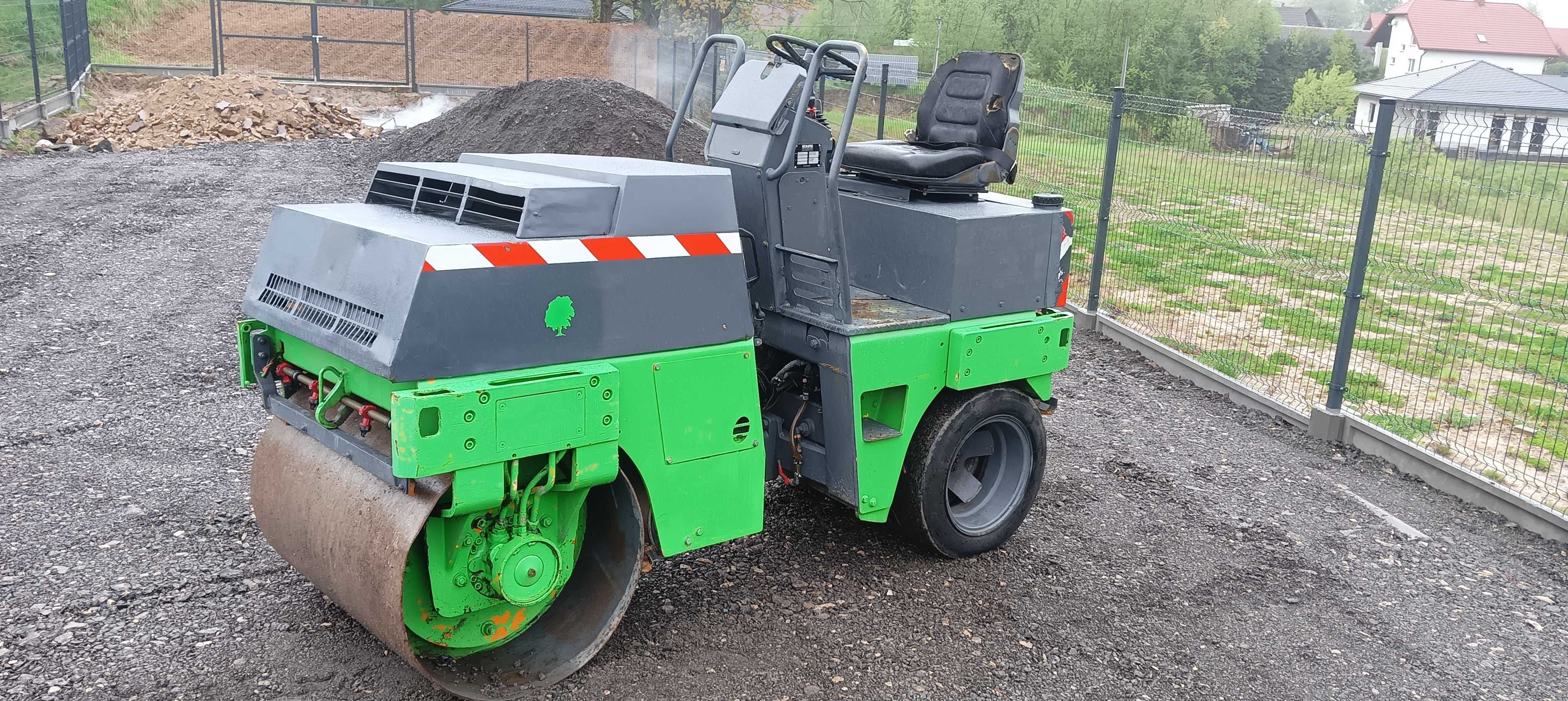 Walec drogowy Bomag BW 100 AC-2 2600kg