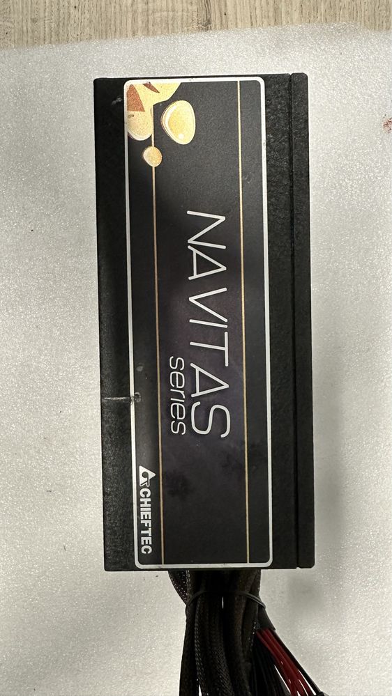 Блок живлення Chieftec Navitas GPM-1250C