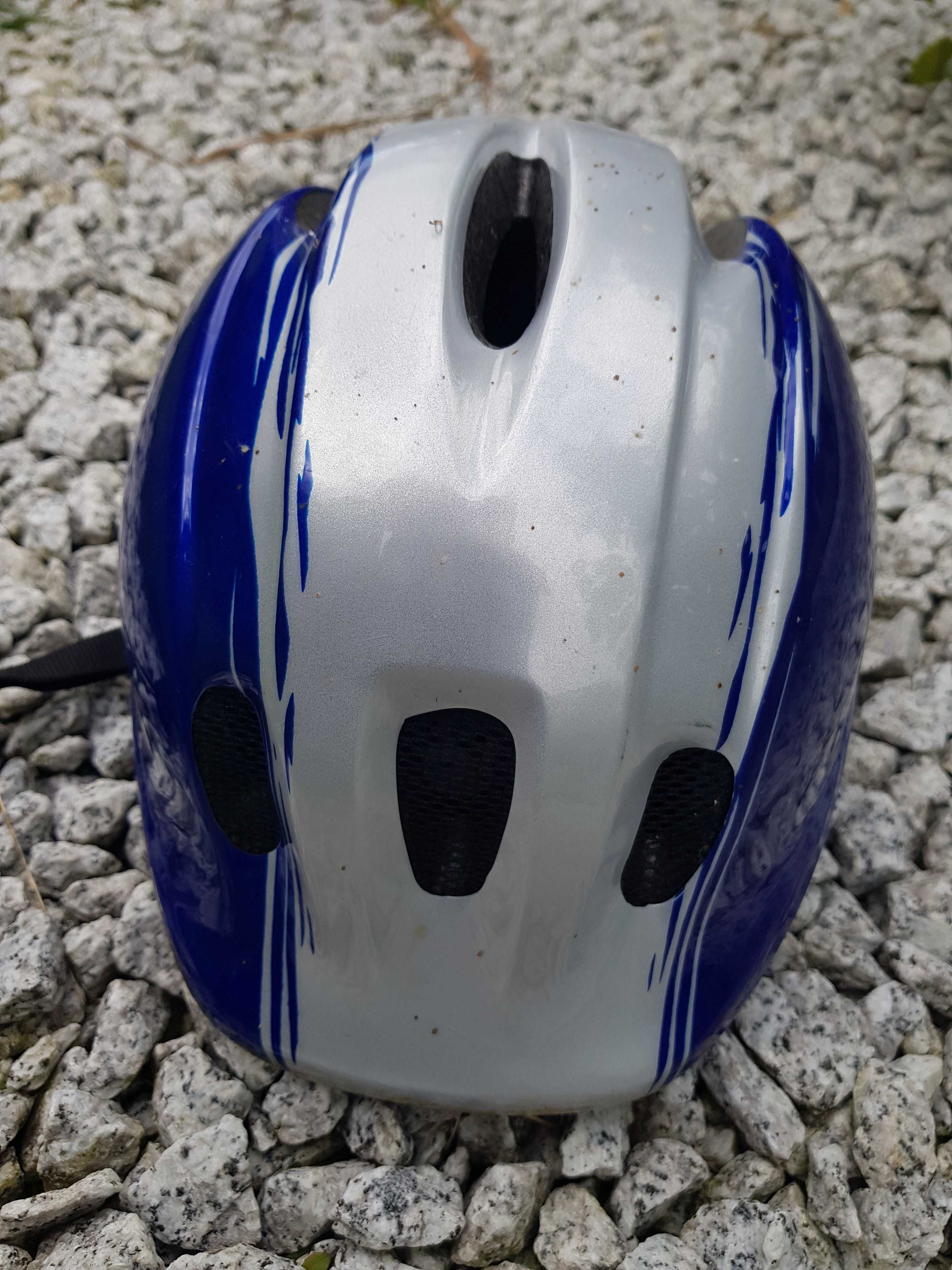 kask rowerowy z regulacją