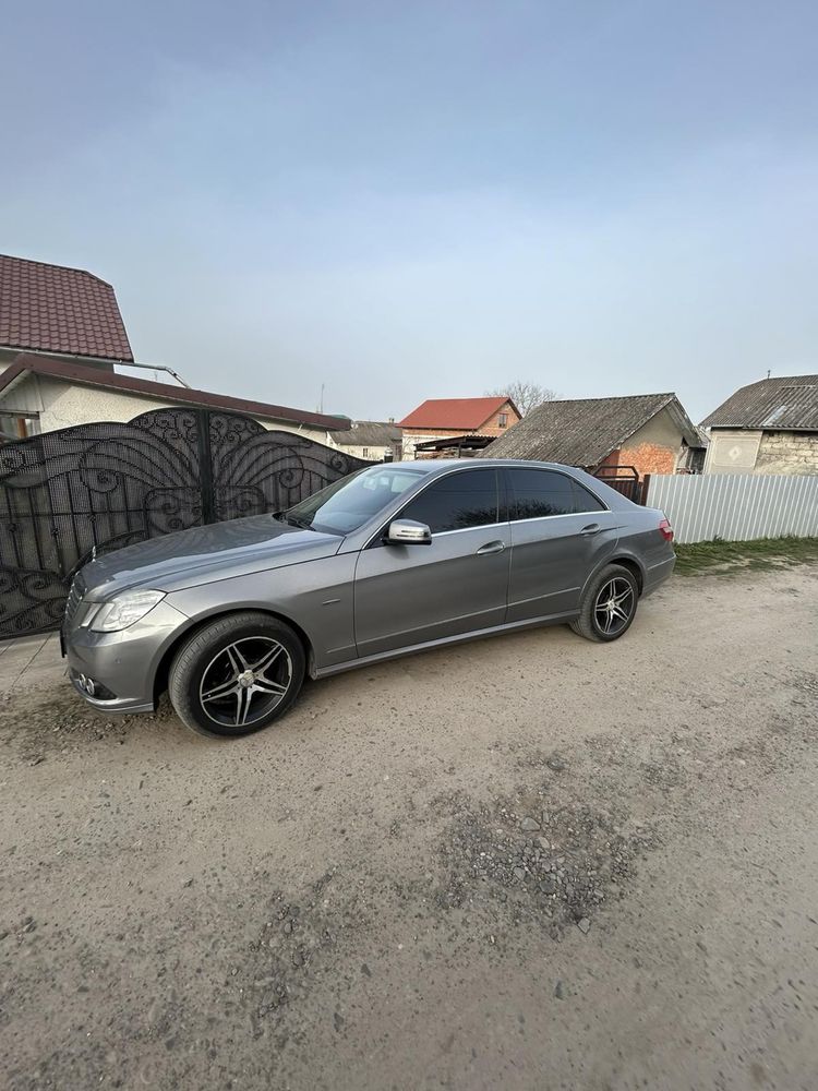 мерседес w212