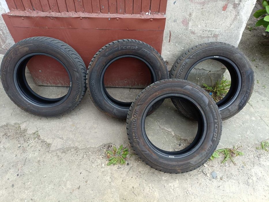 Sprzedam cztery zimowe opony hankook 14