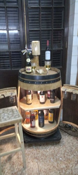 Bar em Barril carvalho