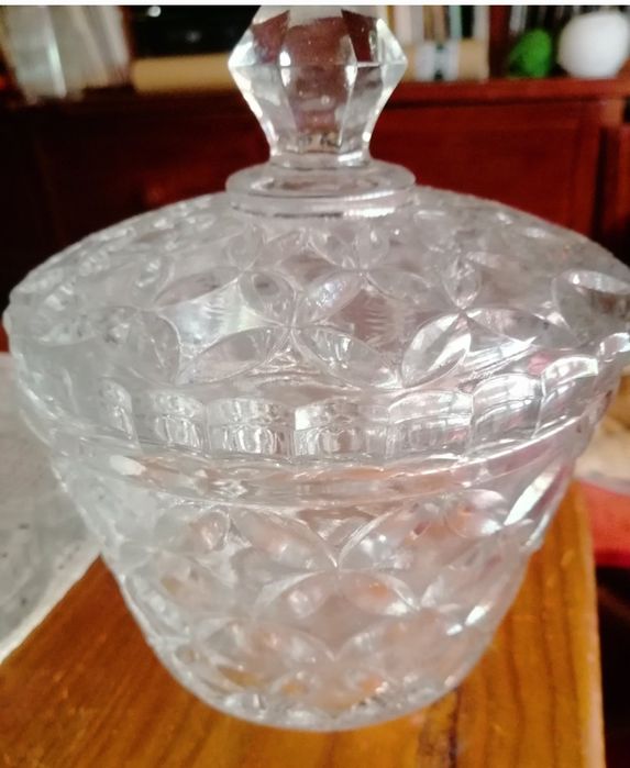 Loiça em vidro e outras